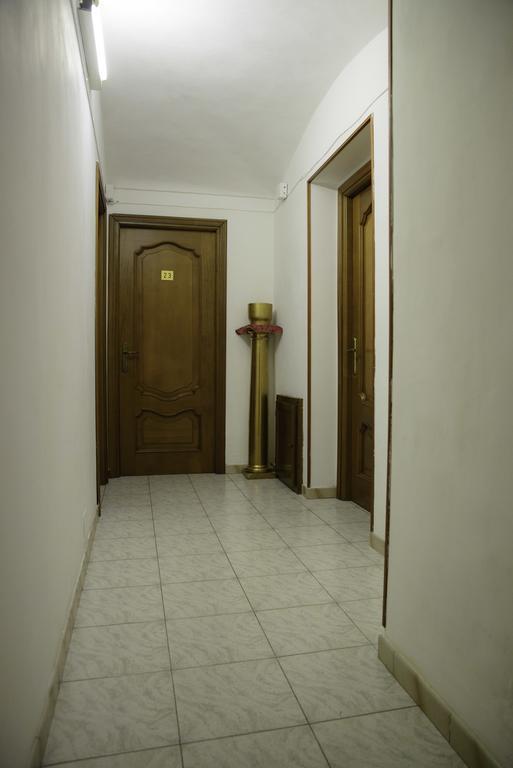 Affittacamere Maison Napoleon Торино Екстериор снимка